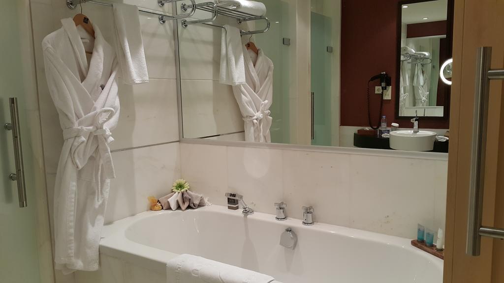Hotel Grand Swiss Erbil Extérieur photo