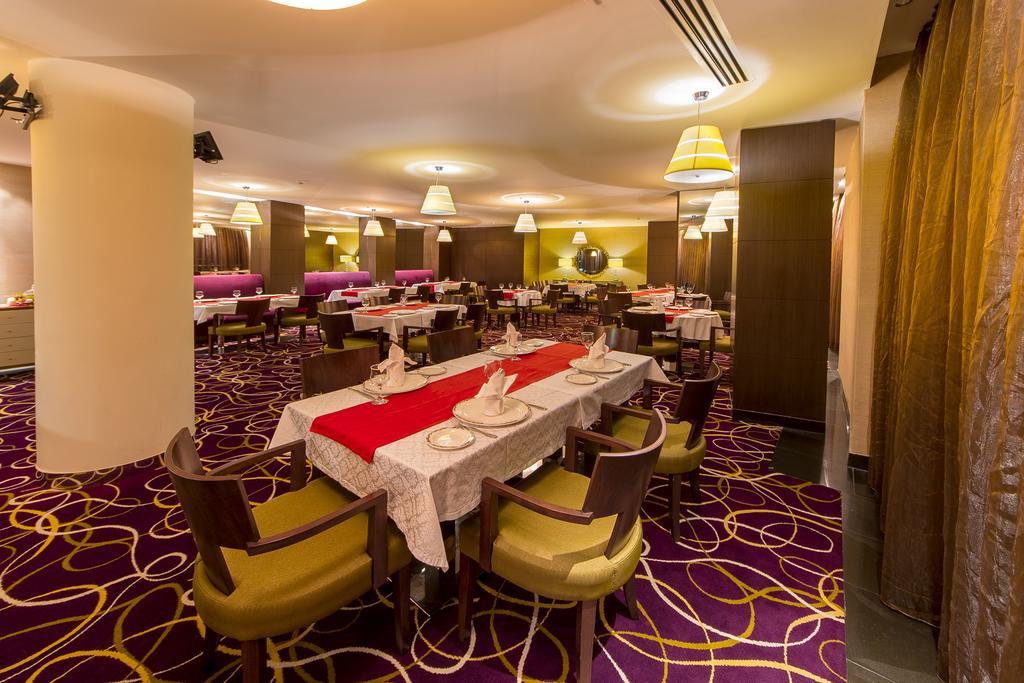 Hotel Grand Swiss Erbil Extérieur photo