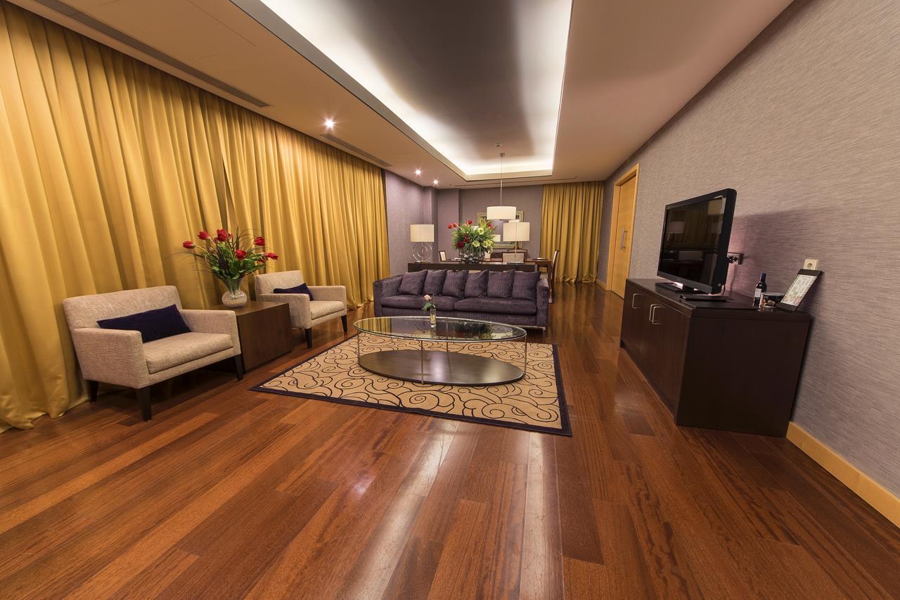 Hotel Grand Swiss Erbil Extérieur photo